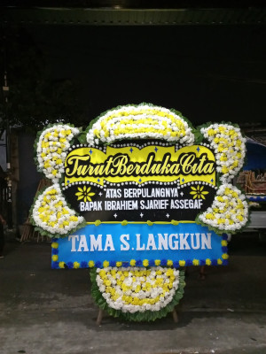 Papan Bunga Duka di Sofifi